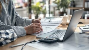 TNS : comment calculer ses charges et son salaire net ?